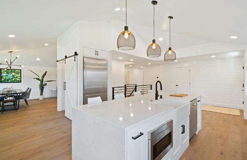 modern-farmhouse-kitchen